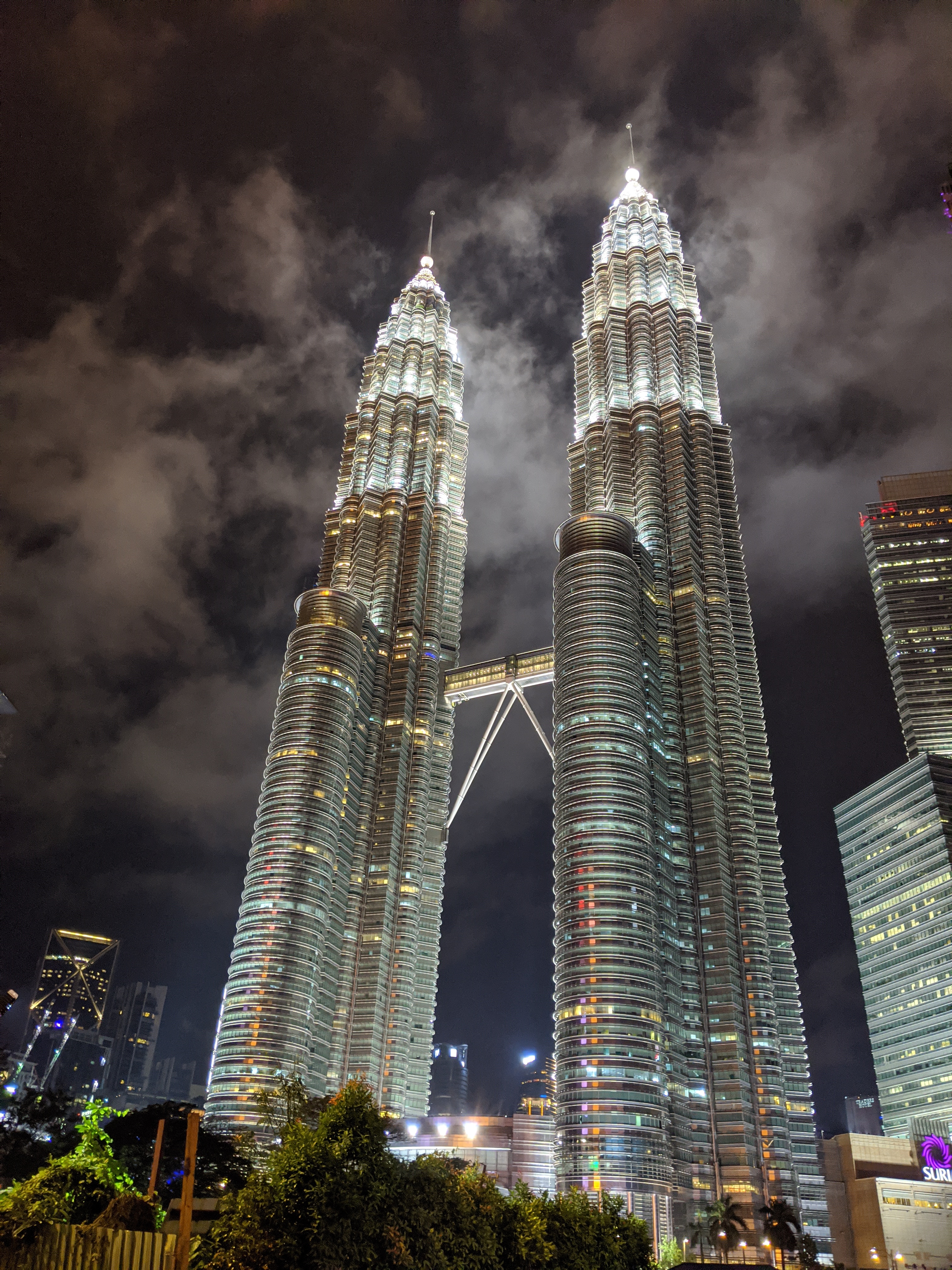 Petronas.jpg